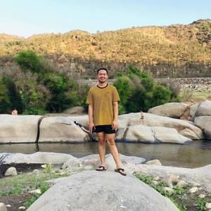 Meet your Posher, Jaybee